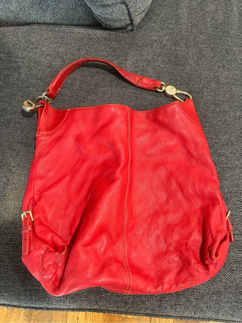 Vintage Dooney & Bourke Cherry Red Pebbled Leather Women’s Shoulder Bag